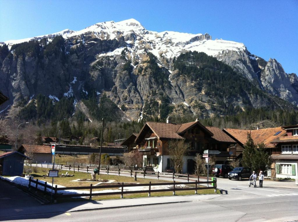Muellerhus Appartement Kandersteg Buitenkant foto